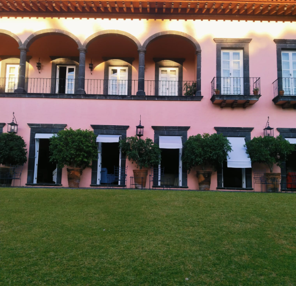 Restaurante y áreas comunes